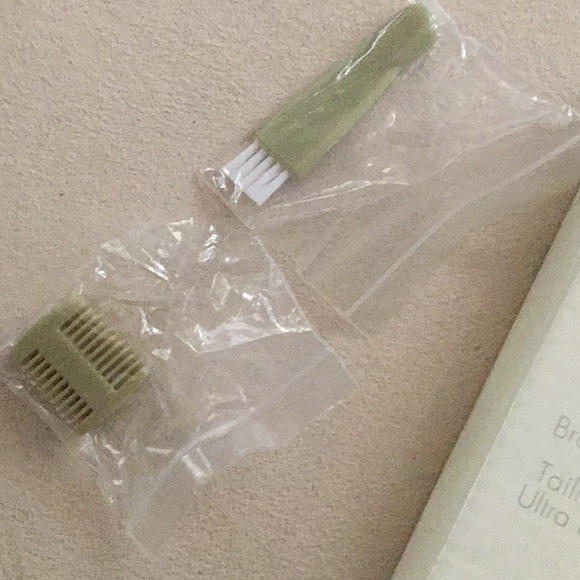 Brow Trimmer BNIB - Picture 4 of 4